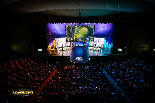 FNC vs MKOI：一血争夺引爆战局，小龙大龙团战定胜负